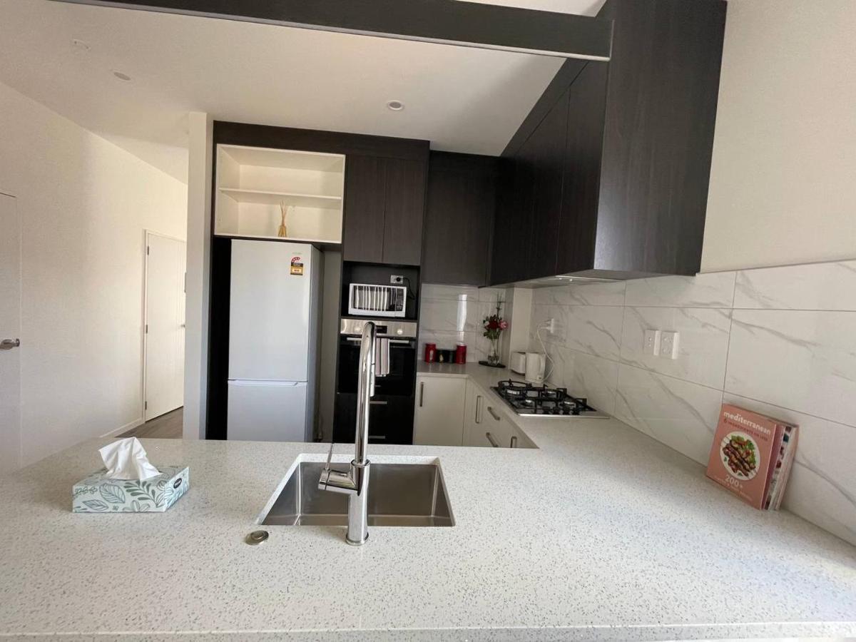 4 Bedroom Home Fully Furnished In Papakura, Окленд Экстерьер фото